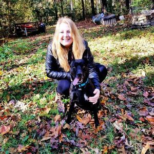 Meet your Posher, Avery